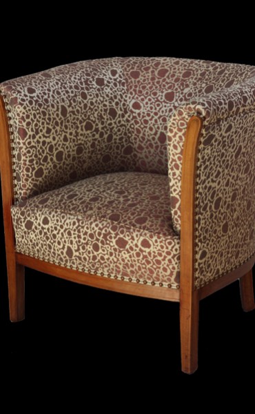 10 Fauteuil tonneau Art Deco